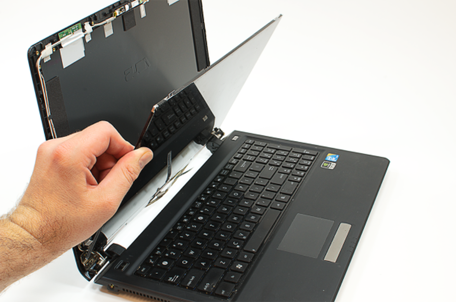 Laptop SCREEN Malad